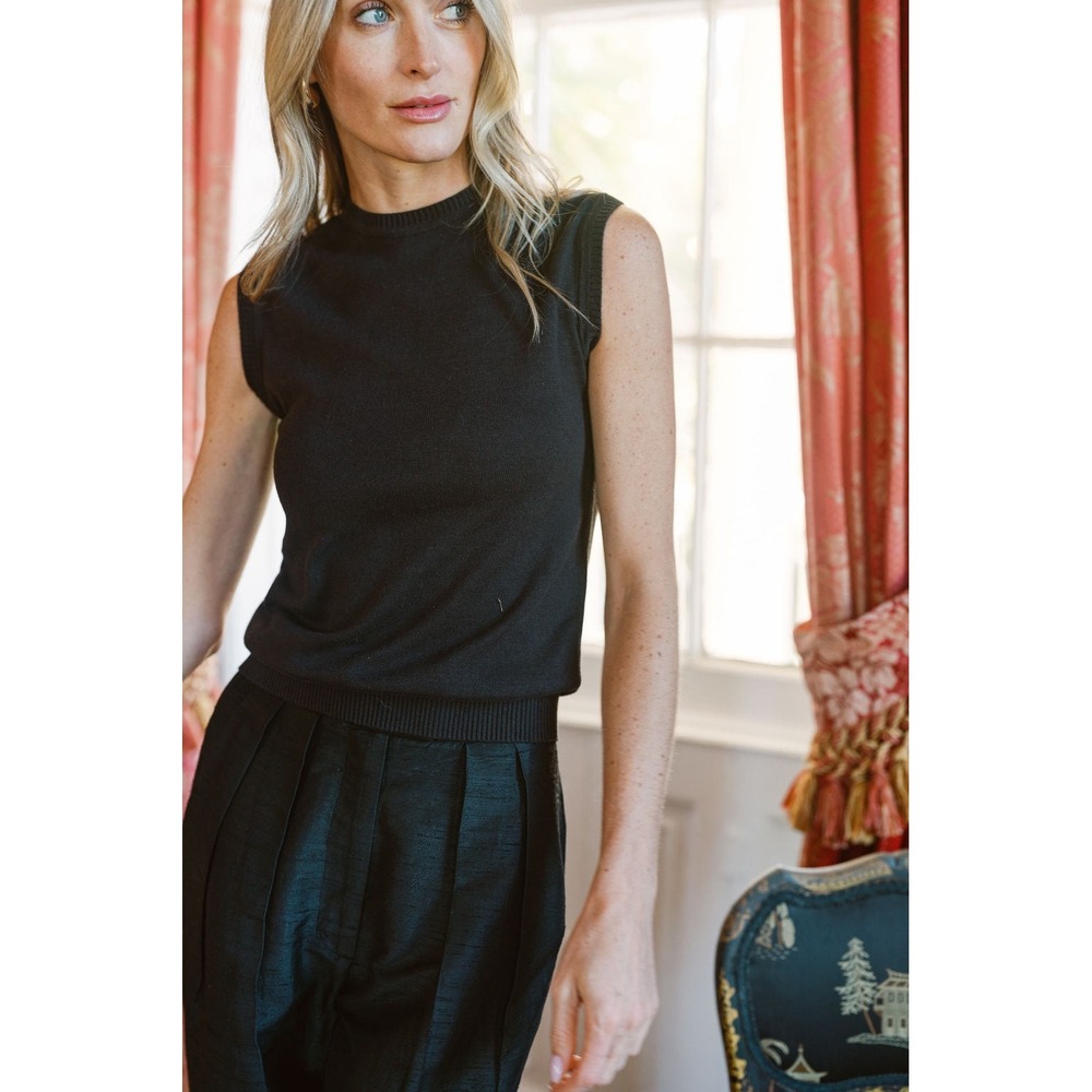 Julia Amory Tippi Sleeveless Knit Tipi Top Black XS Preppy Layered Quiet Luxary